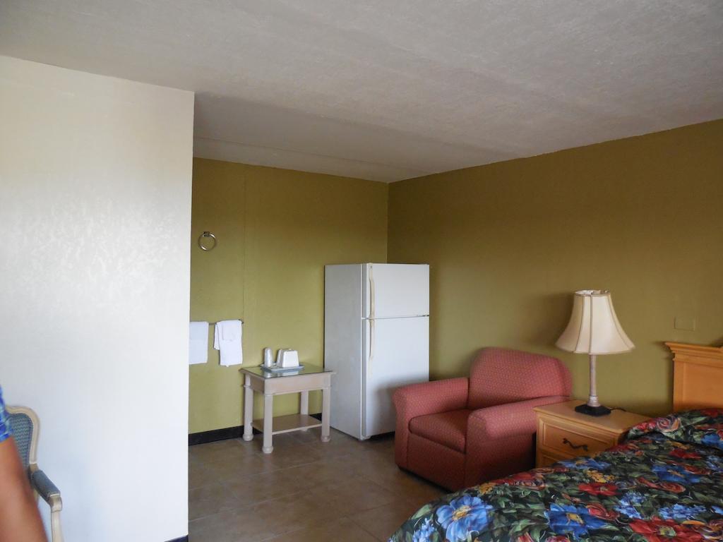 Budget Inn Punta Gorda Exterior photo